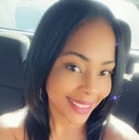 Gladys Clemente's Instagram, Twitter & Facebook