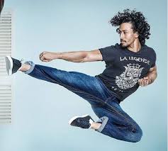 He became an overnight star with his debut movie, heropanti, which was a huge. Bollywood S Premium Next Generation Action Star Tiger Shroff Entertainment Photos Gulf News
