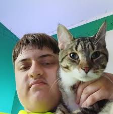 What are some tips for making a 30-gal tank more comfortable for goldfish?