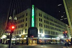 The Hotel As Approached From Canal Street Picture Of Wyndham Garden Baronne Plaza New Orleans Tripadvisor