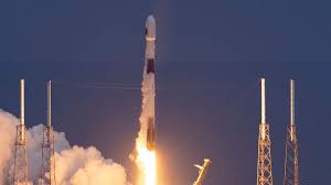 Czasem są to sprężone gazy lub przegrzana para. Spacex Pracuje Nad Super Szybka Rakieta Dla Wojska Telepolis Pl