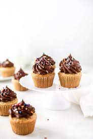 These are the best cupcakes to make on a weeknight! The Best Gluten Free Vanilla Cupcakes Jessi S Kitchen