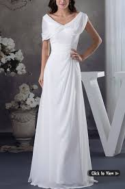 Timeless elegant and sophisticated styles from the 20s and 30s can complement your beauty and grace on your wedding day. Wedding Dresses For Older Brides Over 40 50 60 70