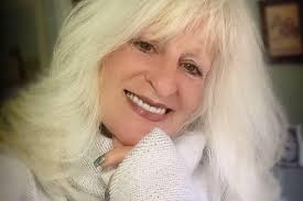 Fundraiser for Debbie Luce by Noah Luce : Debbie's Austrian Adventure