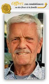 Nos plus sincères condoléances à la famille de Monsieur André Proulx,  décédé le 31 août 2025 à l'âge de 92 ans. Nous vous invitons à transmettre  vos messages de condoléances à la