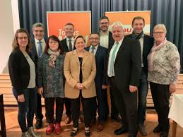Mit 16 jahren trat susanne eisenmann der jungen union bei. Cdu Gemeindeverband Buhlertal Besuch Der Kultusministerin Dr Susanne Eisenmann