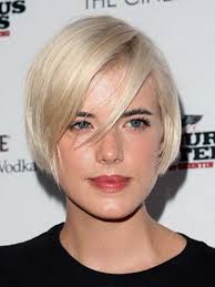 Coupe De Cheveux Carre Court Degrade Coupe De Cheveux Modele Cheveux Court Carre Court Pour Cheveux Fins