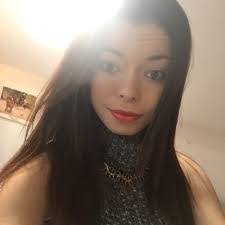 Lydia Walsh's Instagram, Twitter & Facebook