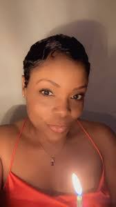 Shon Washington's Instagram, Twitter & Facebook