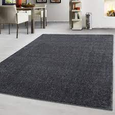 Grobe marmor strukturen und zarte goldlinien machen diesen teppich zu etwas ganz. Teppich Modern Design Teppich Einfarbig Kurzflor Teppich Uni Color Meliert Grau Teppium Online Teppich Market