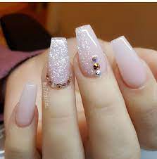 Uñas sencillas y bonitas is on facebook. Pin De Merit En Unas Decoradas Manicura De Unas Unas Acrilicas Blancas Unas De Gel Bonitas