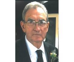 Lee Albritton's Instagram, Twitter & Facebook