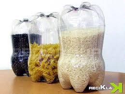 Resultado de imagen para reciclaje con botellas de plastico