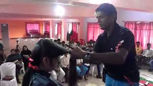 The price of standard men's haircut in expat area of the city in hyderabad, india is ₨356. 22 Great Style Layer Cut Cost In Hyderabad