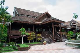Waktu melawat di hospital juga memainkan peranan yang penting dalam pemilihan hospital bersalin kerana waktu melawat yang bagus akan dapat memudahkan urusan pelawat dan juga memberi masa untuk pesakit berehat. 28 Tempat Menarik Di Kota Bharu Panduan Bercuti Ke Bandar Raya Islam