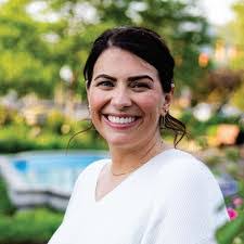 Madeline Quigley's Instagram, Twitter & Facebook