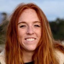 Laura Rayner's Instagram, Twitter & Facebook