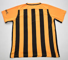 Ushering the next 50 years of amakhosi, kaizer chiefs and nike launched an incredible 2020/21 home and away collection that pays tribute to the club's rich h. Kaizer Chiefs Shirt M Football Soccer Rest Of World Classic Shirts Com