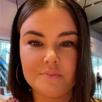 Tabitha Carver's Instagram, Twitter & Facebook