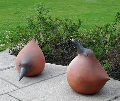 Kunst Vogel Im Garten 2010 By Jeanne Daumendruckgefasse Keramik Kunst Vogel Im Garten