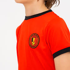 Sportmonda levert elk jaar duizenden voetbaltenues bedrukken aan teams, clubs en bedrijven van verschillende groottes. Belgie Jongens Voetbaltenue Kopen Morefootballs Com 24 95