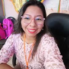 Educacion Lic Denisse Chavez Virguet es la Nueva Directora Distrital de San  Jose de Chiquitos.