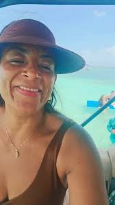 Magally Nazari La Mamá de los Pollitos