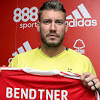 Nicklas bendtner ist ein schillernder fußballer, der immer wieder für aufsehen sorgt. 1