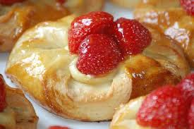 Plunder Teilchen Mit Obst Obstplunder Rezept Plundergeback Plunderteig Rezept