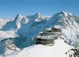 piz gloria murren suica piz gloria e um restaurante giratorio encontrado a cerca de 3 mil dream travel destinations most beautiful places beautiful places