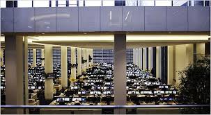 Trading Area Ubs Office Photo Glassdoor