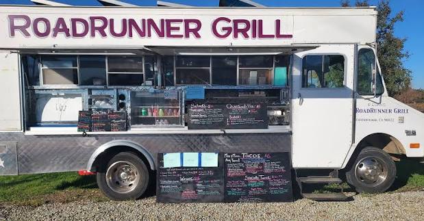 ROADRUNNER GRILL FOOD TRUCK — Restaurant food truck in Cottonwood, California