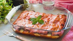 Con pane raffermo, melanzane, passata di pomodoro, formaggio e una manciata di spezie! 55winston55 Involtini Di Melanzane Facebook