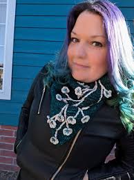 Ravelry: Almond Blossom Cowl pattern by Mariana Muller