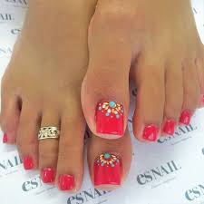 24 Eye Catching Toe Nail Art Ideas You Must Try Pretty Toe Nails Summer Toe Nails Pedicure Designs Toenails