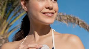 Der beste sonnenschutz ist immer noch, die haut der sonne gar nicht erst auszusetzen. Sonnencreme Fur Empfindliche Haut Und Andere Hauttypen Nivea
