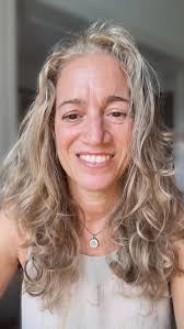 Presentación en Buenos Aires de la Guía Psique-cerebro-órgano del Dr Luis  Felipe Espinosa. Para conseguir en libro entrar a www.concienciabio.com o  si lo podes venir a buscar a zona norte escribi a