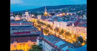 Tickets der mit yandex.flüge verbundenen fluggesellschaften und agenturen online buchen. Tirgu Mures Tgm Flight Status Maps More Kayak