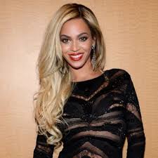 Medium and fine hair types will look fabulous in this hair design! 16 Gorgeous Waves For Every Hair Type Allure