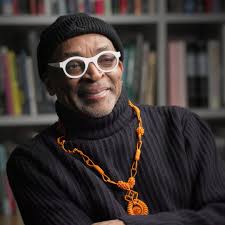 A great visit from author Abraham Chang (@geekomnivore)! ✨ His new book 888  LOVE AND THE DIVINE BURDEN OF NUMBERS—a @barnesandnoble Discover Pick and a  finalist for the Discover Prize—is now available