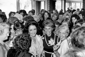 John warner dies at 94, married elizabeth taylor former sen. Elizabeth Taylor Brought Glamour To Virginia Entertainment Richmond Com