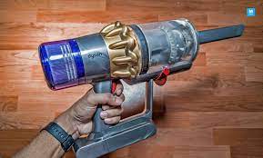 Support for your dyson v11™ cordless stick vacuum. Dyson V11 Absolute Pro Cordless Vacuum Cleaner Review Form Meets Function Dyson V11 Absolute Pro Vacuum Cleaner
