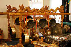 Alat musik tradisional menjadi gambaran kekayaan budaya indonesia. à¤— à¤® à¤² à¤¨ Wikipedia