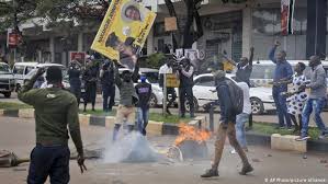 All uganda newspapers and diaspora blogs online. Uganda Restless After Bobi Wine S Latest Arrest Death Toll Rises News Dw 19 11 2020