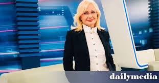 Τι είπε στην αγγελική νικολούλη ο 32χρονος πιλότος… Aggelikh Nikoloylh Sto Fws Binteo Ntokoymento Apo Th Dolofonia Sta Glyka Nera Vid