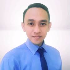 Mengawali kariernya hampir tiga dekade lalu, Andre Santoso merupakan bankir  senior yang berpengalaman di industri perbankan Indonesia.