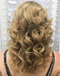 50 wunderschone perms looks sag hallo zu deinen zukunftigen curls beste frisuren haarschnitte dauerwellen lange haare dauerwelle locken machen