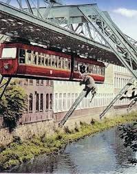 Schwebebahn Wuppertal Wuppertal Schweben S Bahn