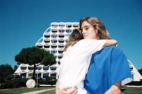 Campana Jacquemus Ph Bertrand Le Pluard Jacquemus La Grande Motte Fashion Photography