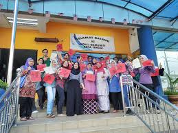 Lagu kolej komuniti 2018 produksi kolej jppkk & kolej komuniti kuala langat. Telah Berlangsung Kursus Kolej Komuniti Kota Tinggi Facebook